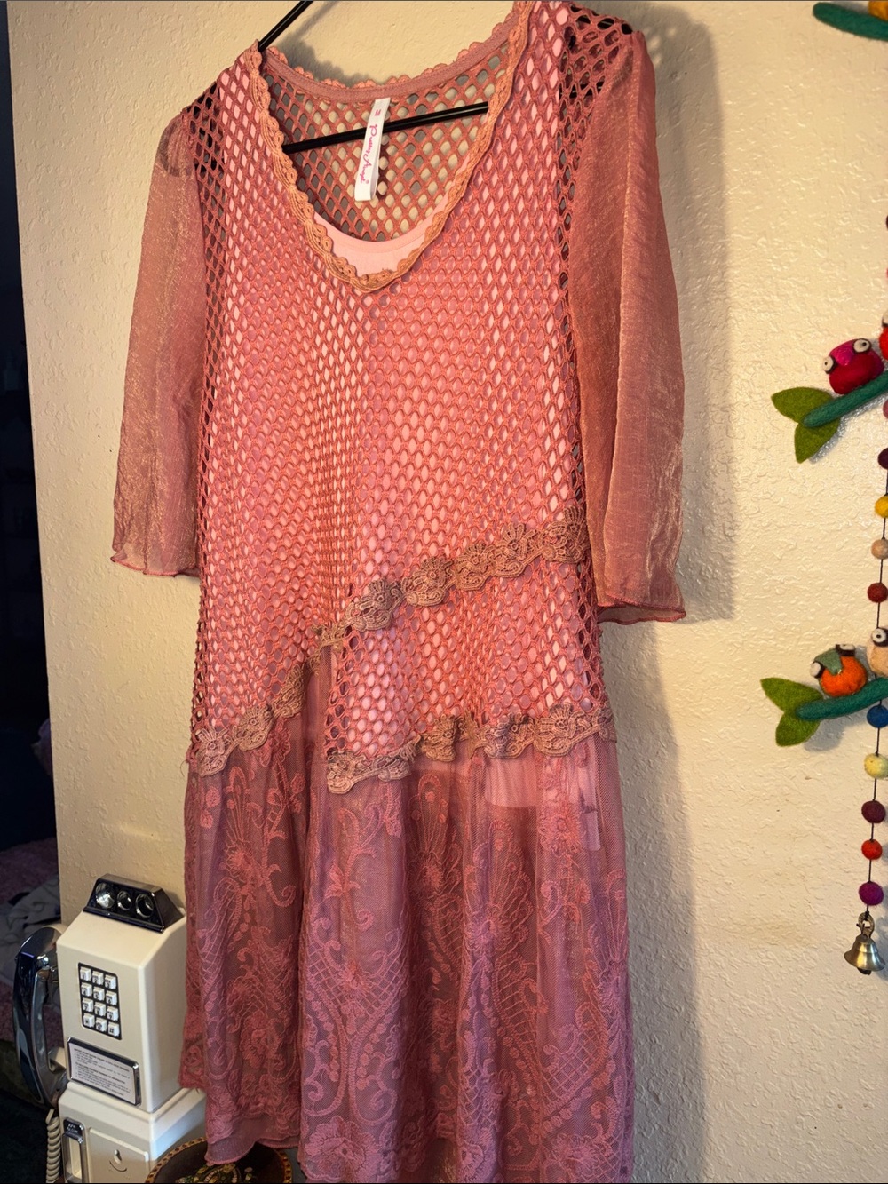 NWOT Pretty Angel silk blend mesh and lace midi dress in a blush or antique rose